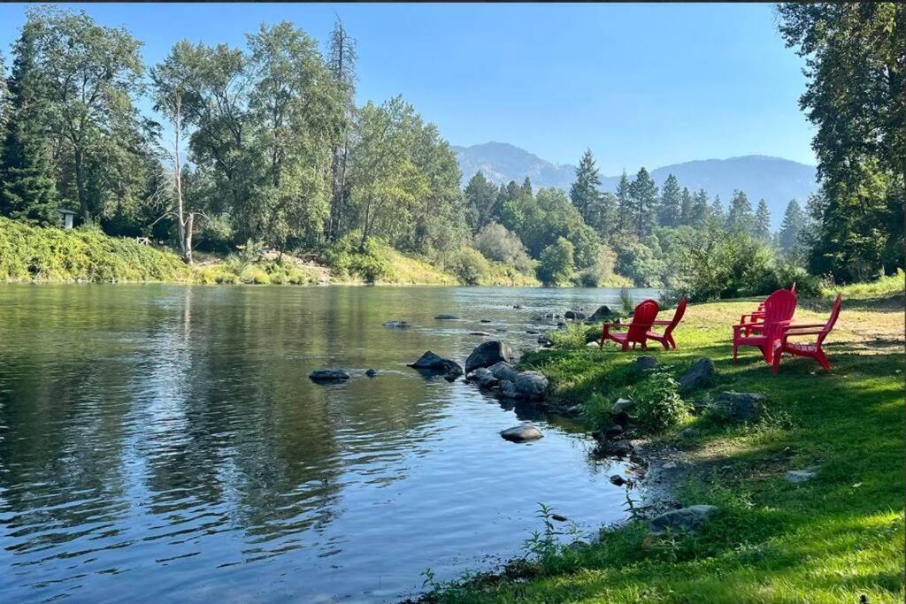 Loft Cabin 2 - Rogue River Resort Grants Pass Eksteriør bilde